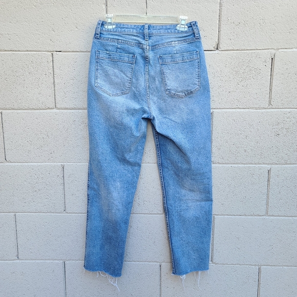 COPY - Free People | Curvy High Rise Straight Leg Jeans in Light Wash Blue Size… - Picture 9 of 12